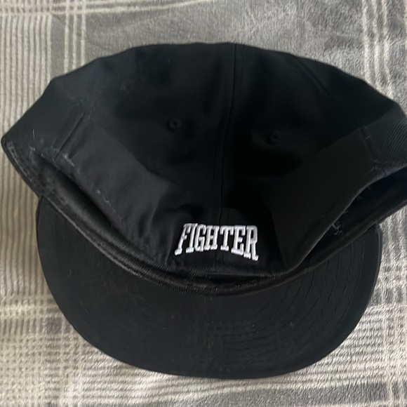 7 1/2 59.6 CM, Fighting boxing hat, Brand new, never used. - Picture 2 of 3
